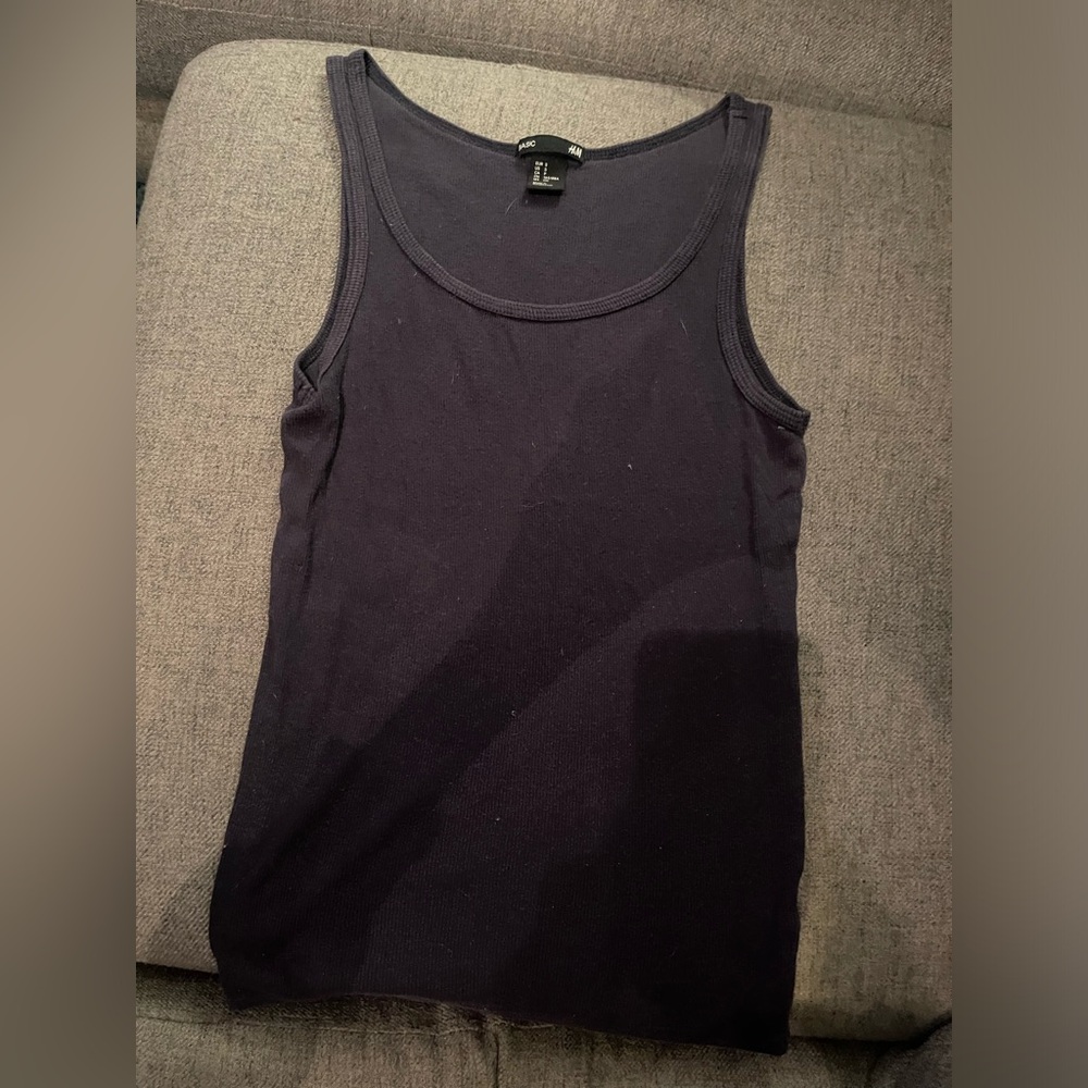 H&M tank top size 2